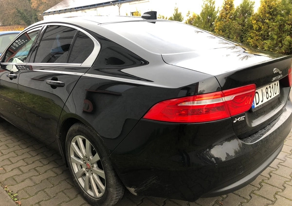 Jaguar XE cena 73000 przebieg: 126899, rok produkcji 2016 z Sosnowiec małe 191